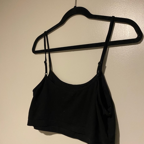 Shein Black Cropped Tank Top - Picture 3 of 4